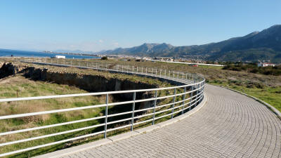 Lapta Coastal Path